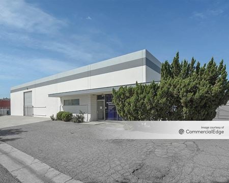 Photo of commercial space at 1051 South Leslie Street in La Habra
