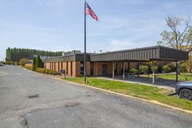 1609 Airport Rd