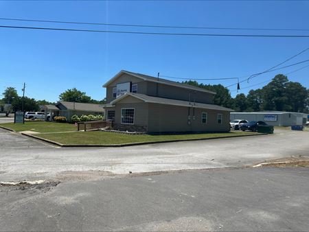 Photo of commercial space at 2725 Rainbow Dr in Rainbow City