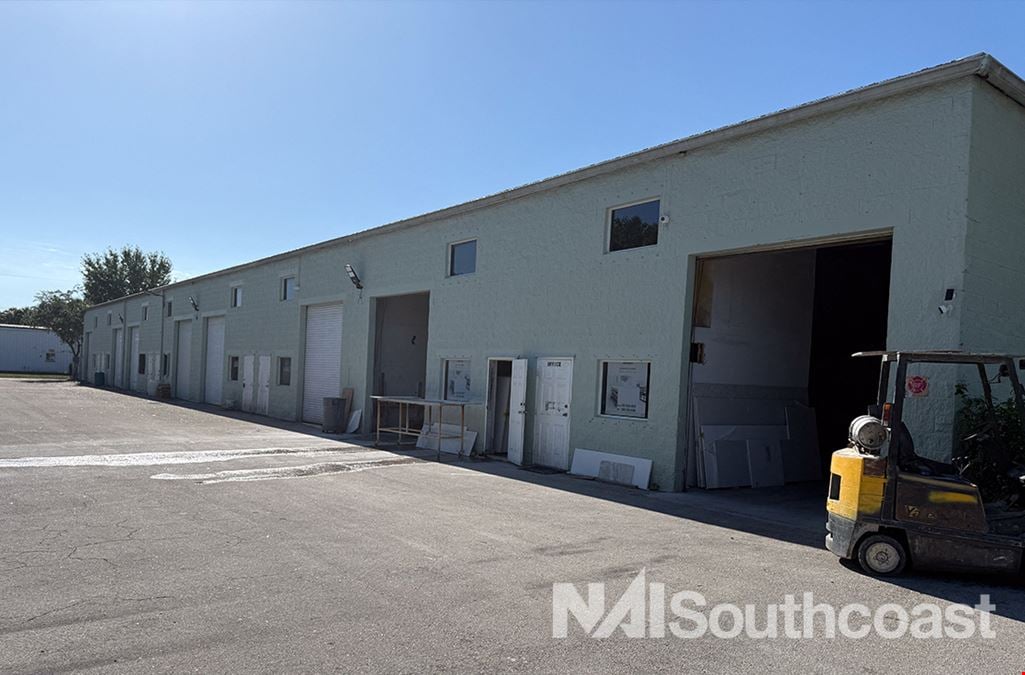 1,250 SF Flex Space Warehouse