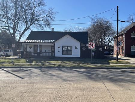 Office space for Sale at 306 W Main St in Lewisville