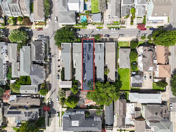 7-Unit Multifamily Investment Near St. Charles Ave