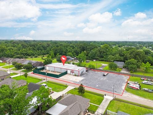 ±10,000 SF Office/Warehouse with Yard Space