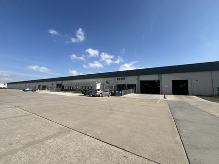Industrial space for Rent at 8909 E 35th St N in Wichita