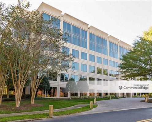 2325 Lakeview Pkwy - GA 400 Center