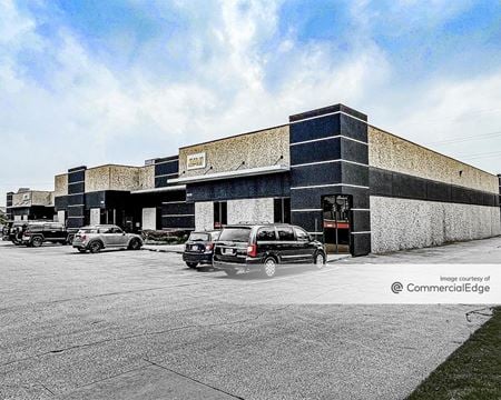 Industrial space for Rent at 15101 Surveyor Blvd in Addison