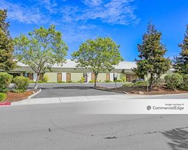 462-472 Vista Wy