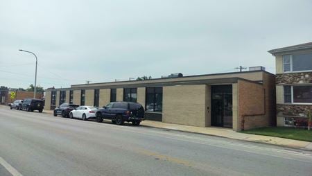 Industrial space for Sale at 5660 N Elston Ave in Chicago