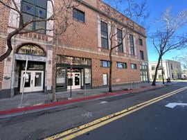 1900 Addison Suite 101