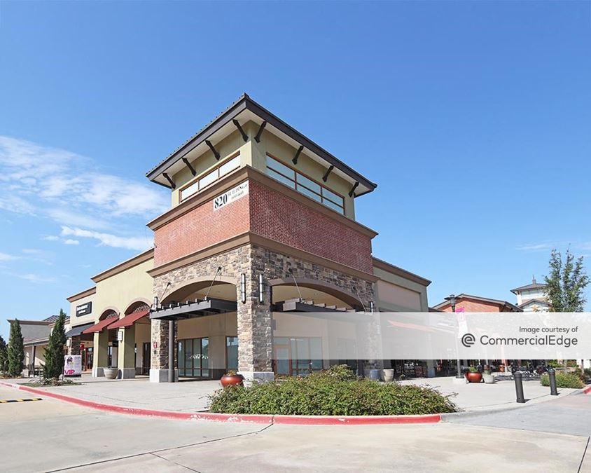 820 West Stacy Road, Allen Retail Space For Lease