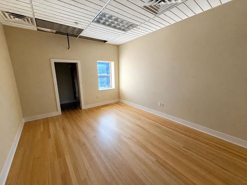 305 - 321 Court Street NE