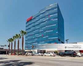 11175 Santa Monica Blvd