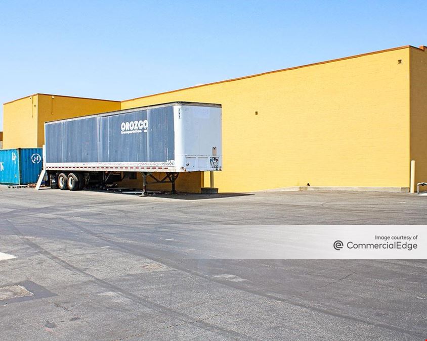 South Valley Plaza - 6906 Automall Pkwy