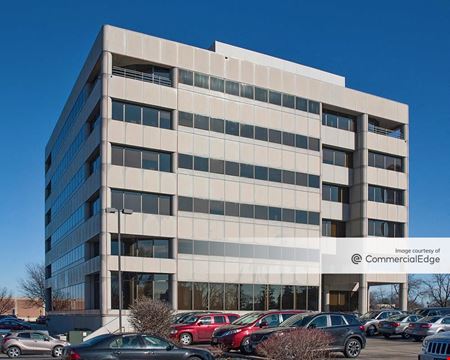 5151 Edina Industrial Blvd - Edina