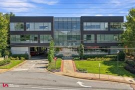 5009 Roswell Road Northeast