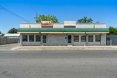 Photo of commercial space at 1039 Niles St in Bakersfield