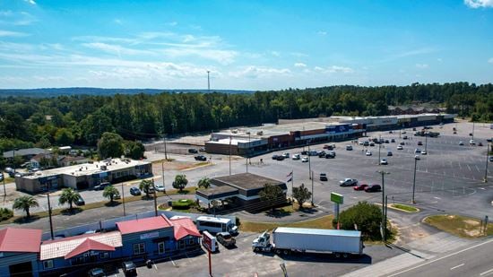 Midland Valley Shopping Center