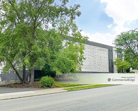 Photo of commercial space at 191 40th Street in Irvington