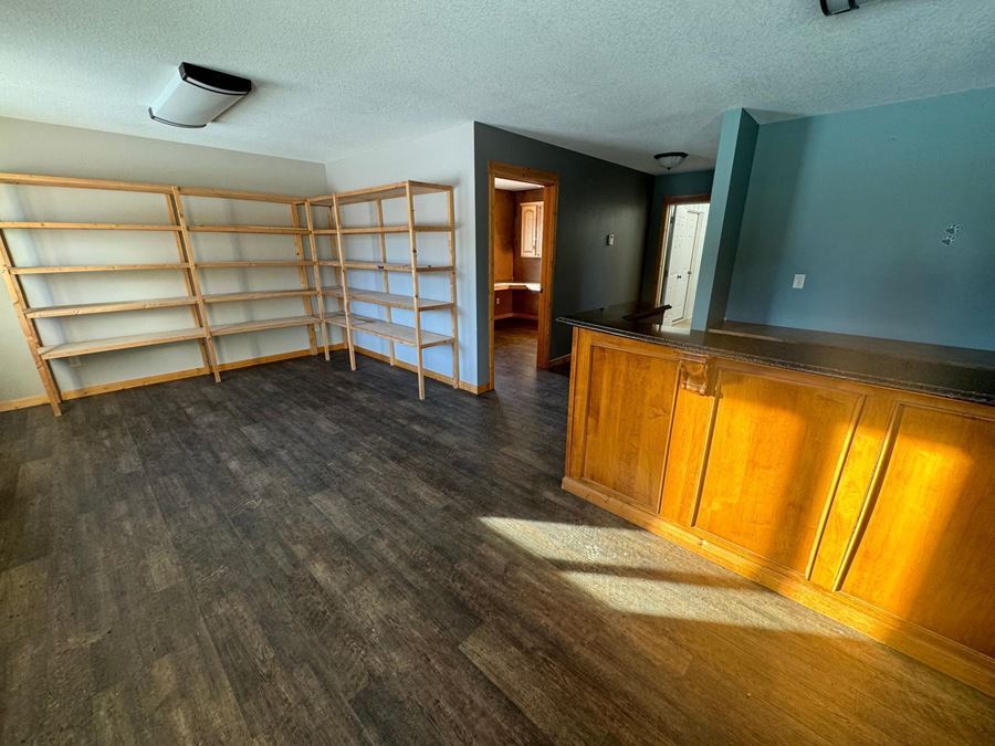 21511 County 7