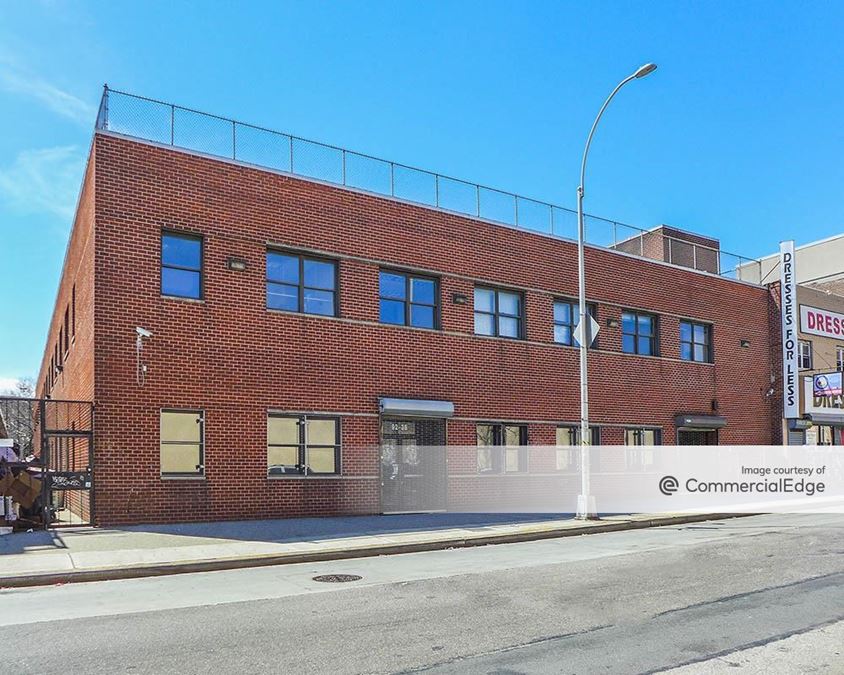 9236 Merrick Blvd, Jamaica, NY 11433