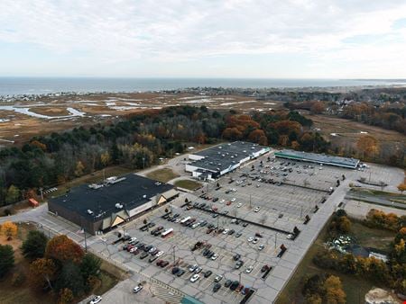 Photo of commercial space at US Route One in Wells