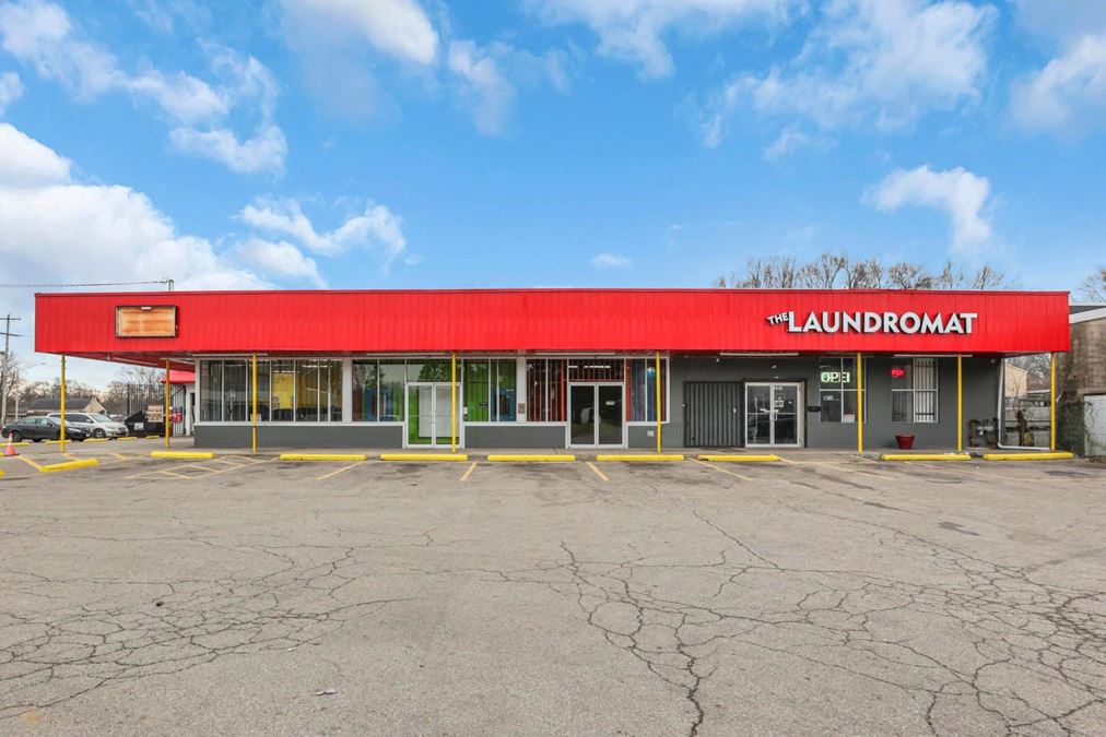 Southside Columbus laundromat, retail space, and drive-thru 1501-1511 Frebis Avenue