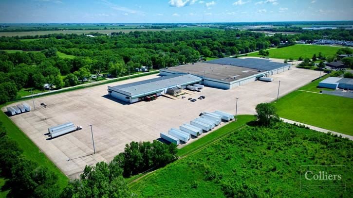 281,462 SF Available for Lease in Decatur, IL