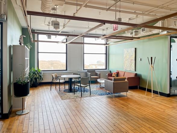 Spaces - Chicago - 332 S Michigan Avenue