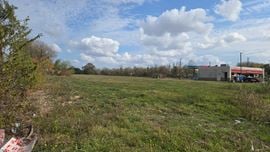Prime 1.5-Acre Development Site: Shovel-Ready Car Wash in Rosenberg