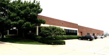 Industrial space for Rent at 3033 Kellway Drive in Carrollton