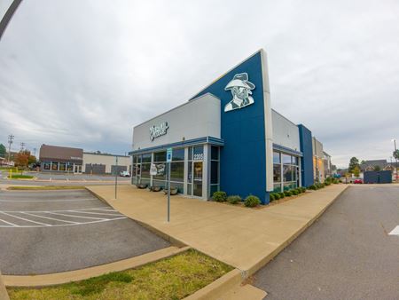 Retail space for Rent at 2205 Dave Ward Dr in Conway