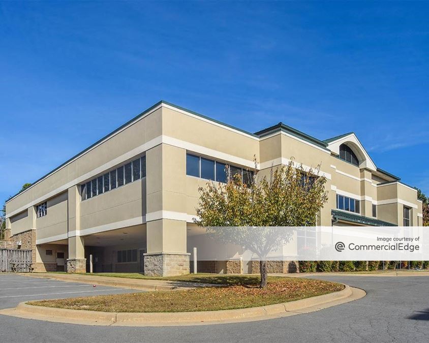 10201 Kanis Road 10201 Kanis Road Office Building