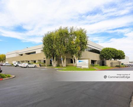 Industrial space for Rent at 1395 South Lyon Street in Santa Ana