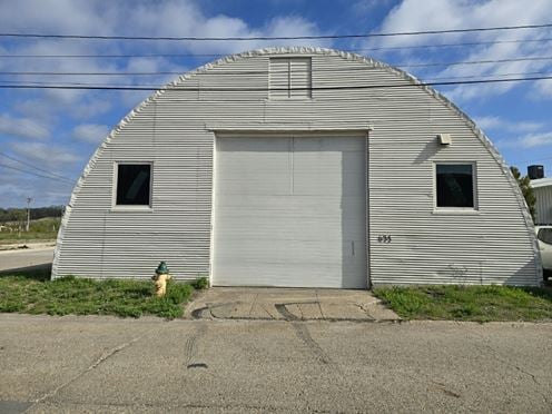 635 New York Avenue -Building B-C