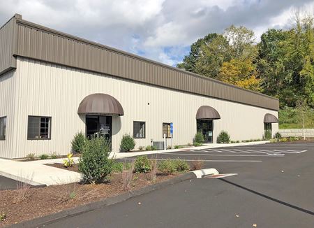 Industrial space for Rent at 53 Commerce Road in Brookfield