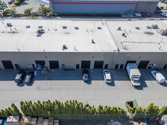 130, 13500 Maycrest Way