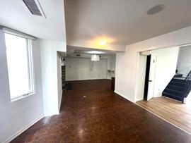 733 Montgomery Ave