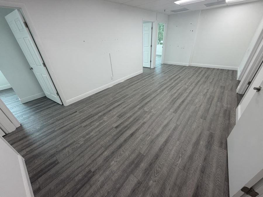 1329 SF Suite 201 D Professional and Medical Office Space(Leased)