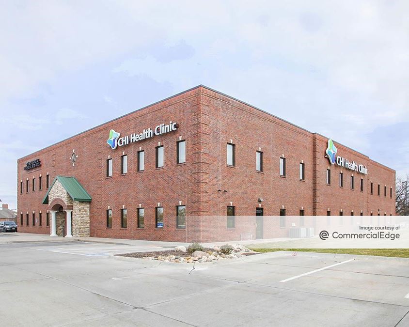 Walnut Grove Professional Plaza 5005 South 153rd Street, Omaha, NE
