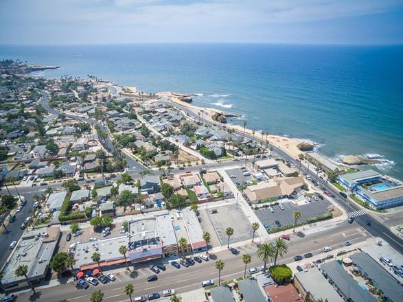 4741Point Loma  San Diego CA 92107 Sunset Cliffs Mixed Use 