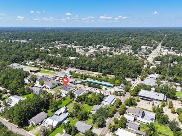 Unique Historic Mandeville Commercial Space for Lease