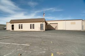 1133 W Main St – Industrial Flex/Warehouse with Yard
