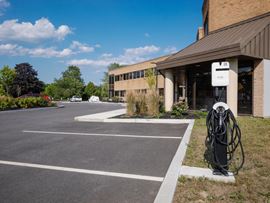 Bolton Square Offices - Starting at $12.50/RSF