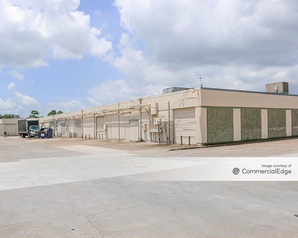 8000 Harwin Drive, Houston, TX | CommercialSearch