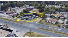 3-Bay Garage with Large Lot on North Point Blvd