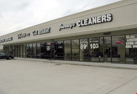 Retail space for Rent at 10602 Clay Rd in Houston
