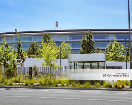 Commercial space for Rent at 1 Apple Park Way in Cupertino