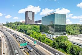 64 Perimeter Center East (R070a)