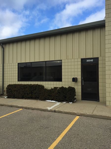 Commercial space for Rent at 35500-35580 Mound Road in Sterling Heights