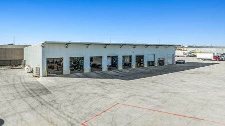 Industrial space for Rent at 2626 West Pioneer Parkway in Grand Prairie